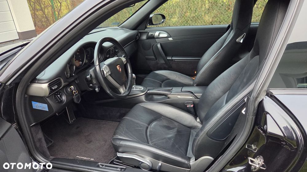 Porsche 911 Carrera Tiptronic S - 7