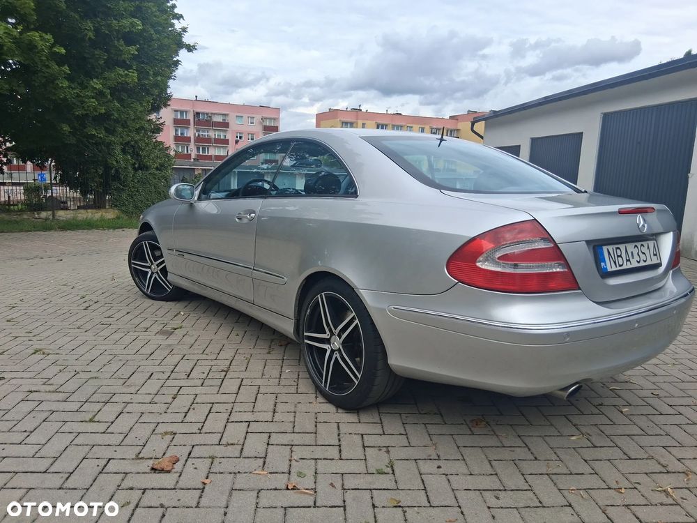 Mercedes-Benz CLK 320 - 9