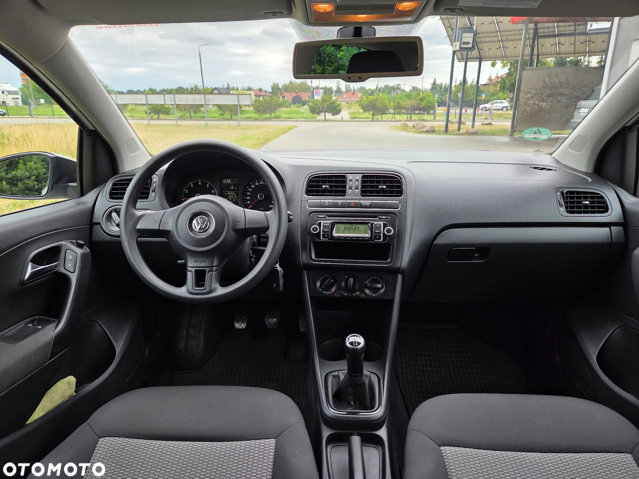 Volkswagen Polo 1.2 Entry - 31