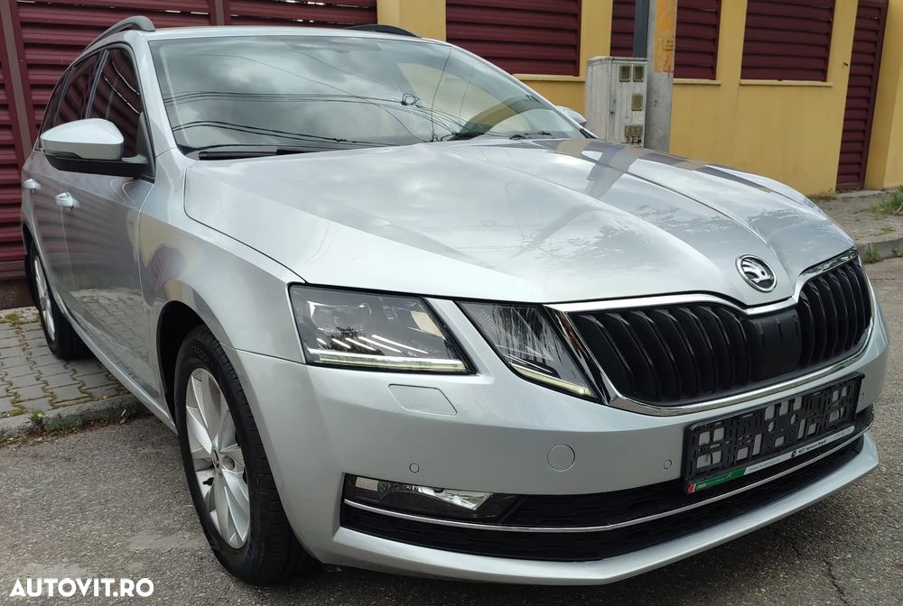 Skoda Octavia - 2