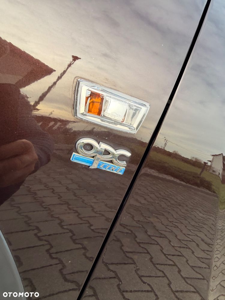 Opel Insignia 2.0 CDTI 4x4 Automatik 150 Jahre - 26