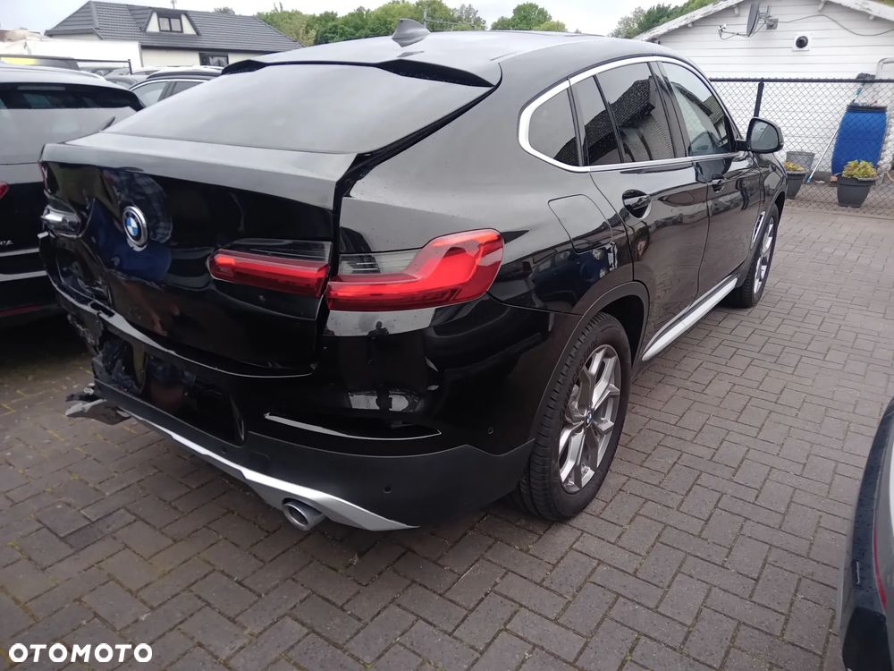 BMW X4 xDrive20d Advantage sport