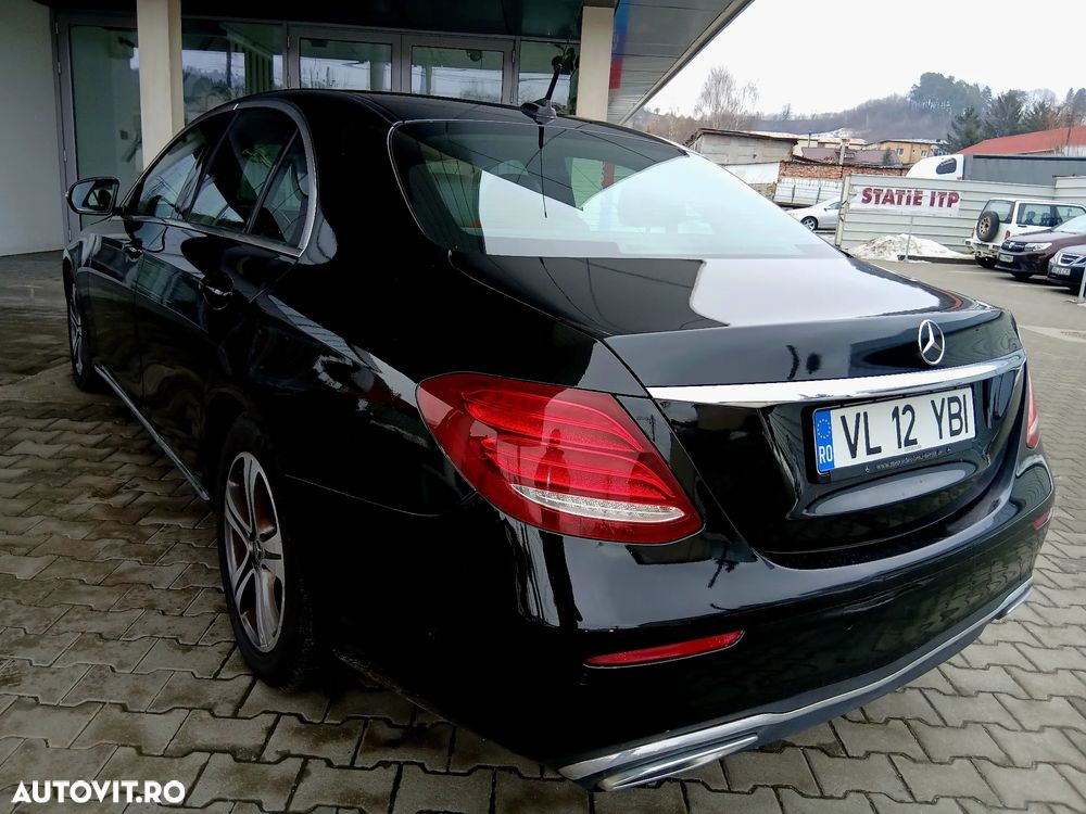 Mercedes-Benz E 220 d 4MATIC Aut. - 7