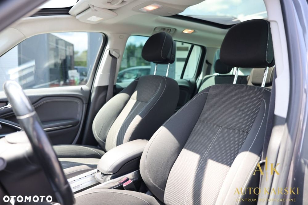 Opel Zafira - 31