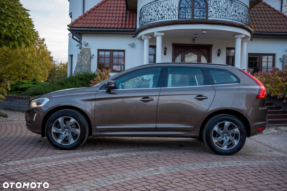 Volvo XC 60 D4 Geartronic Summum - 5