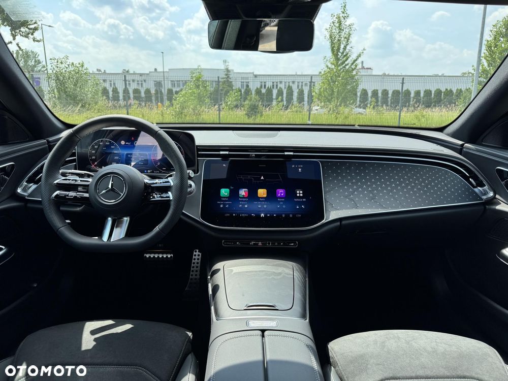 Mercedes-Benz Klasa E 220 d mHEV 4-Matic AMG 9G-Tronic - 15