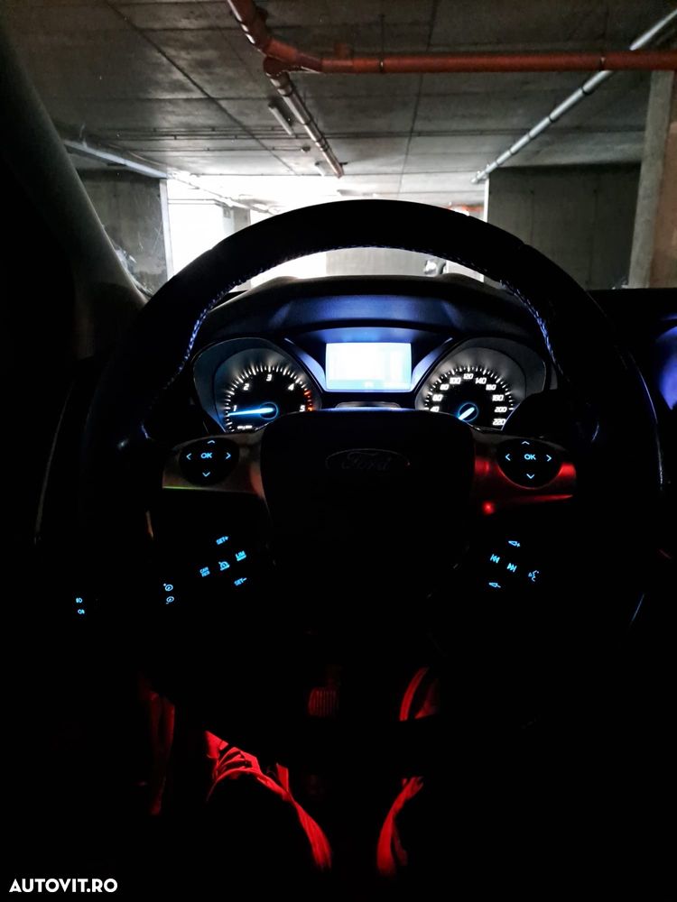 Ford Focus 1.6 TDCI DPF Titanium - 14