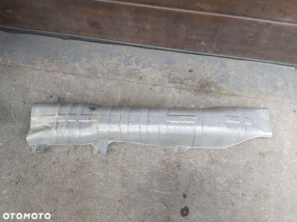 Nissan Primera P12 osłona termiczna wydechu benzyna - 1