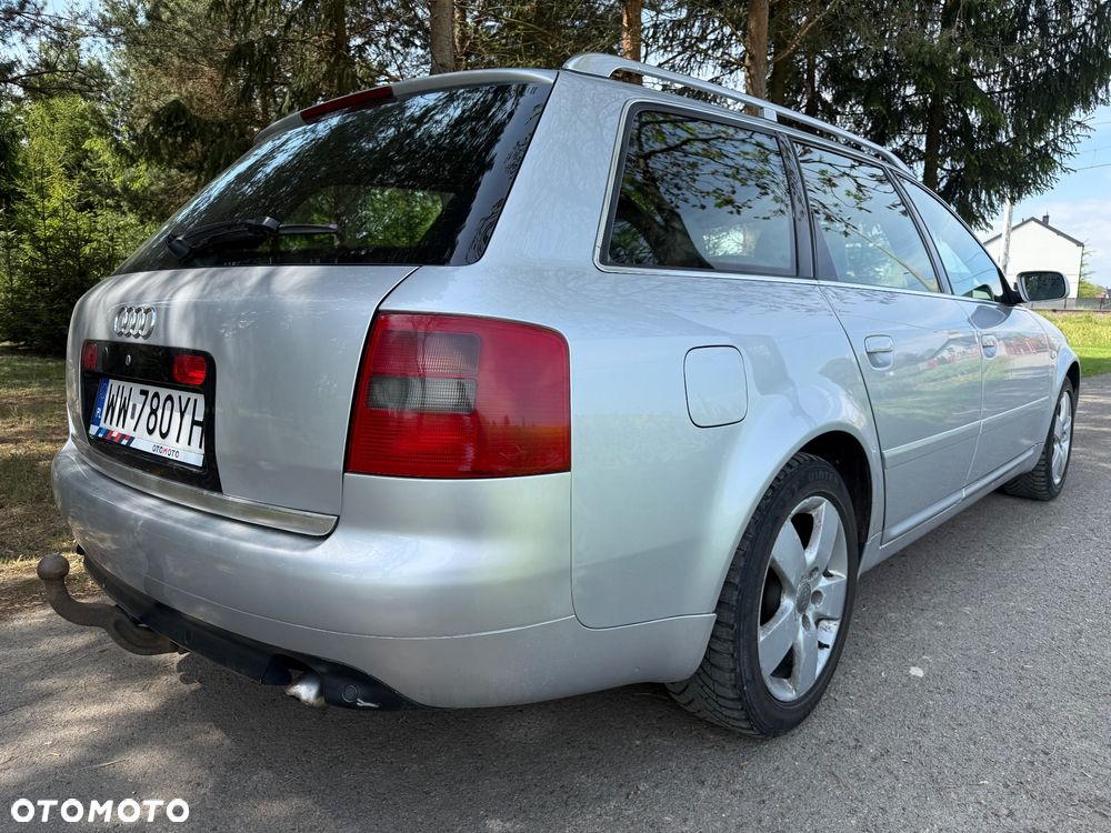 Audi A6 Avant 2.5 TDI Quattro - 11