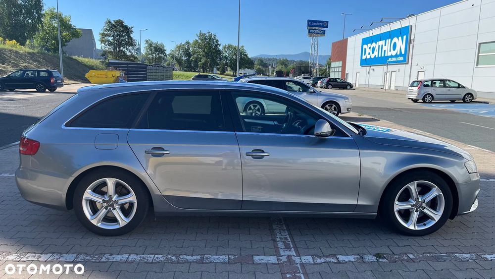 Audi A4 Avant - 8