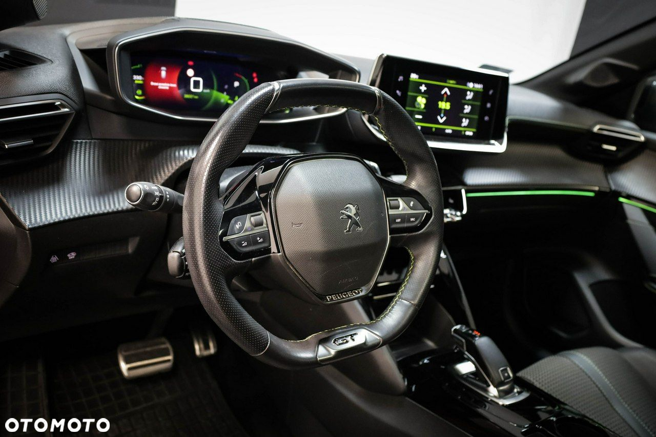 Peugeot 208 - 14