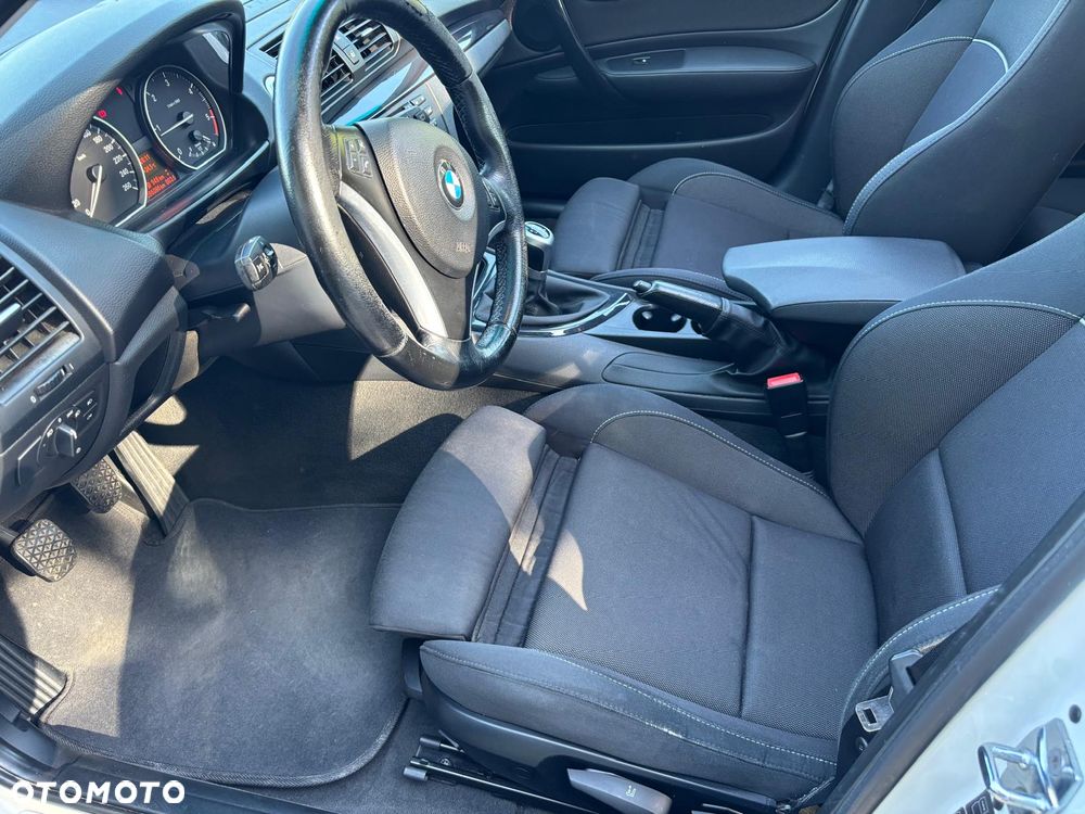 BMW Seria 1 120d DPF - 7