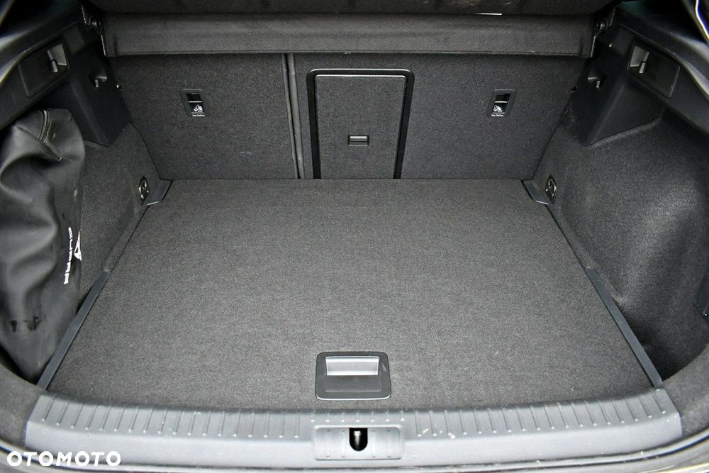 Cupra Formentor 1.5 TSI DSG - 31