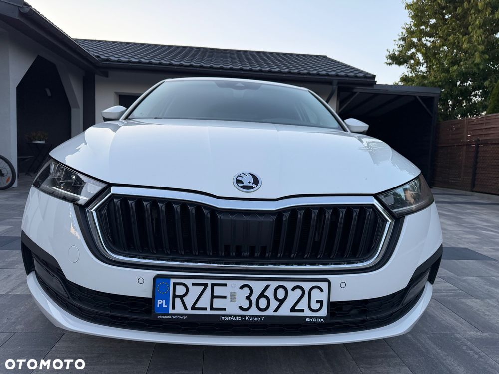 Skoda Octavia 1.5 TSI ACT Ambition - 4