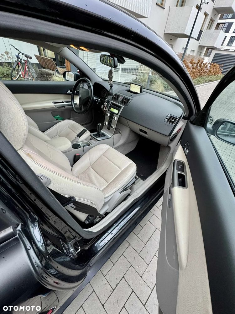 Volvo C30 1.6D Momentum - 6