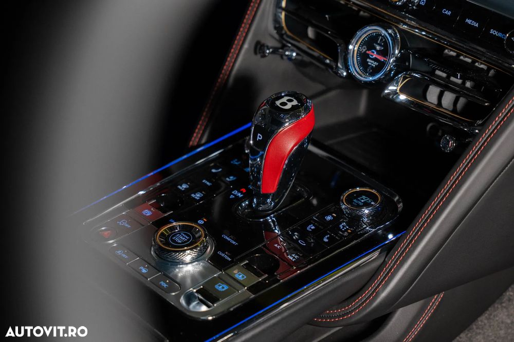 Bentley Flying Spur - 27