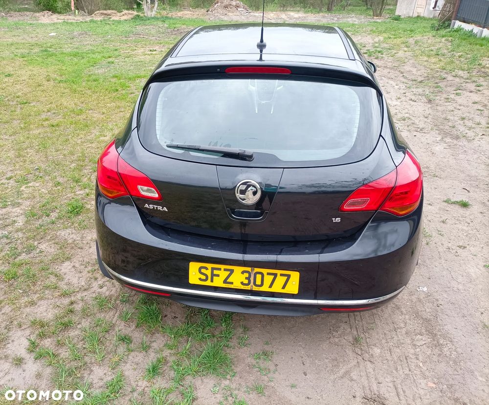 Opel Astra - 5