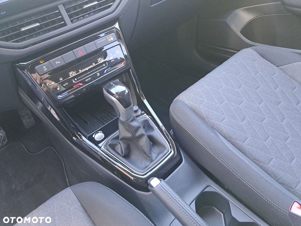 Volkswagen T-Cross - 16