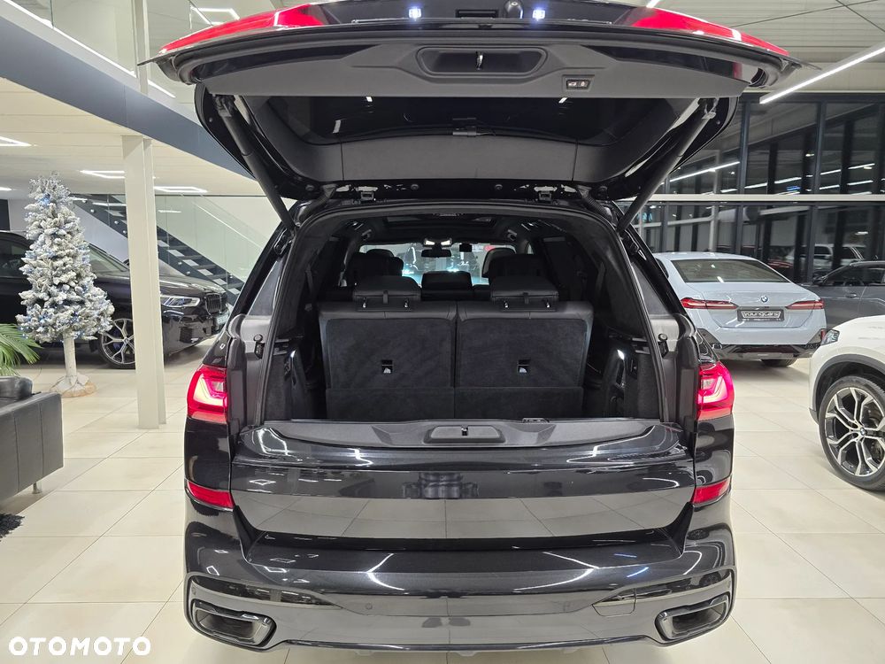 BMW X7 M50d sport - 7