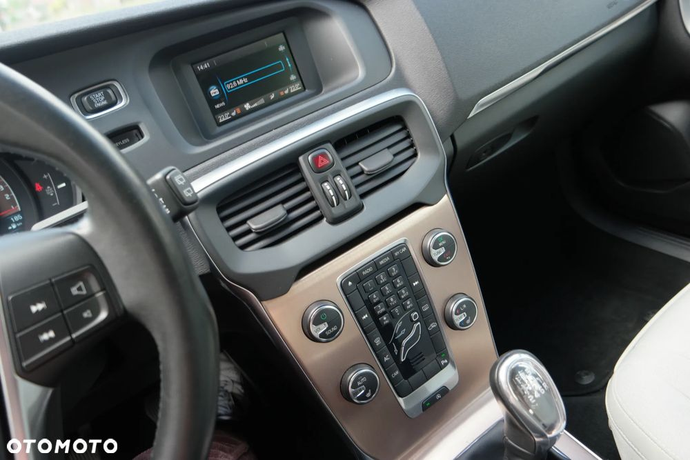 Volvo V40 - 33