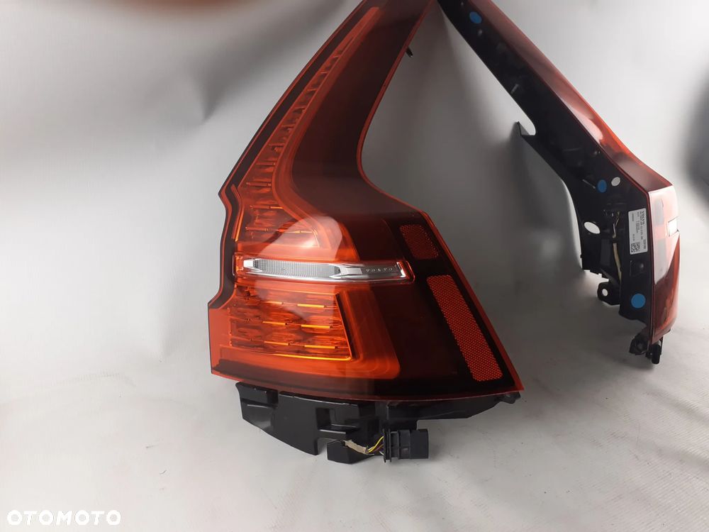 Lampy tylne P+L Volvo V60 II 18-22r. Eur - 2