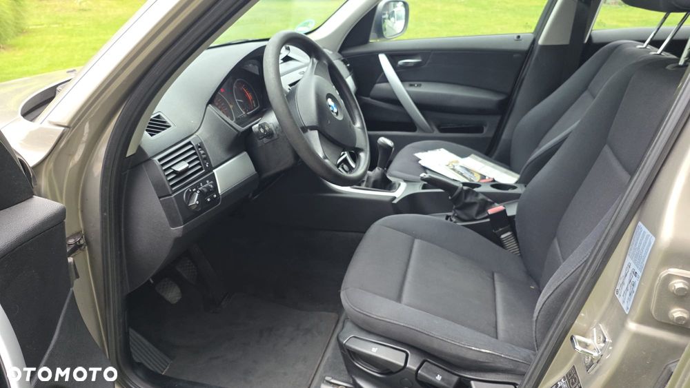 BMW X3 1.8d - 25