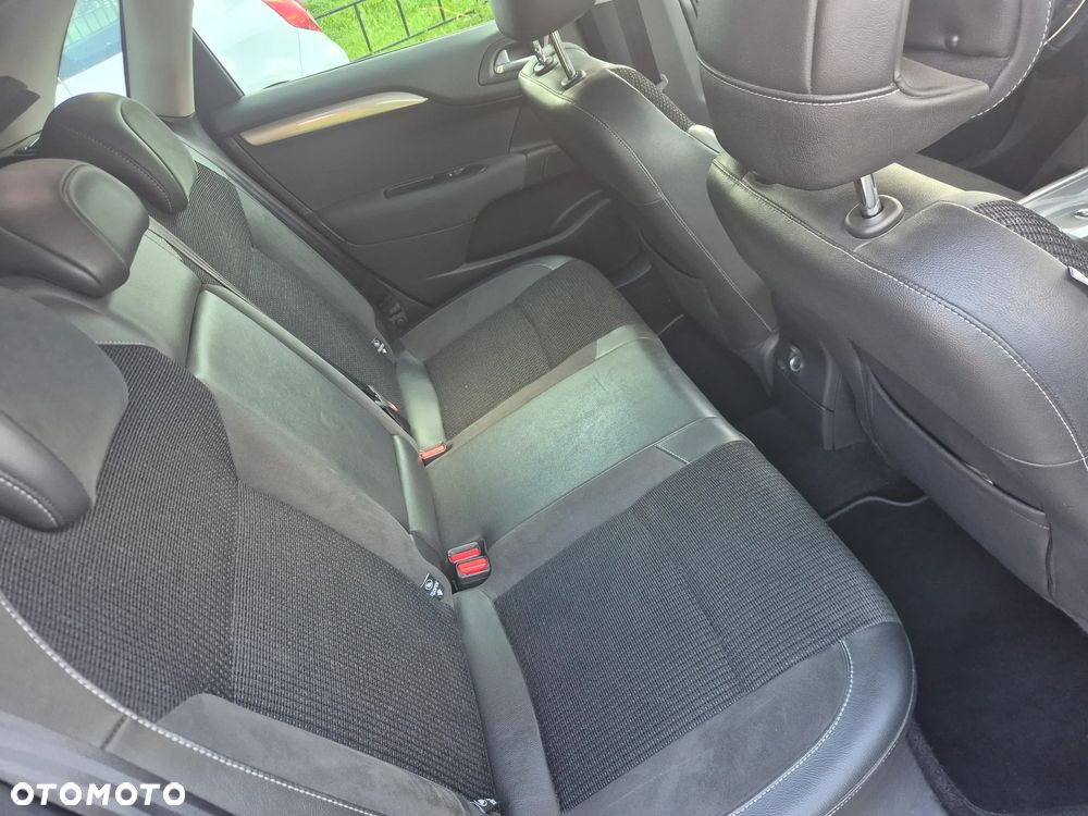 Citroën C4 PureTech 130 Stop & Start Exclusive - 15