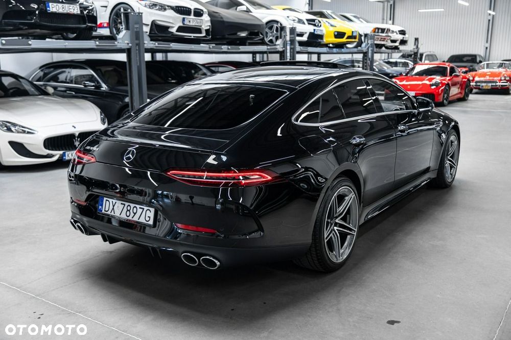 Mercedes-Benz AMG GT - 8