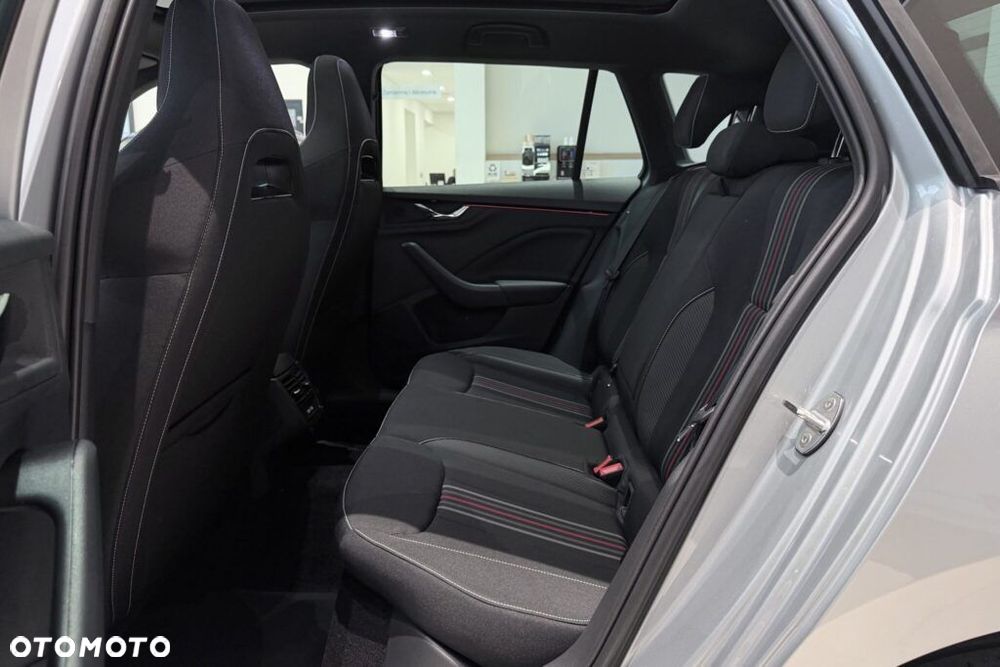 Skoda Kamiq 1.5 TSI Monte Carlo DSG - 12