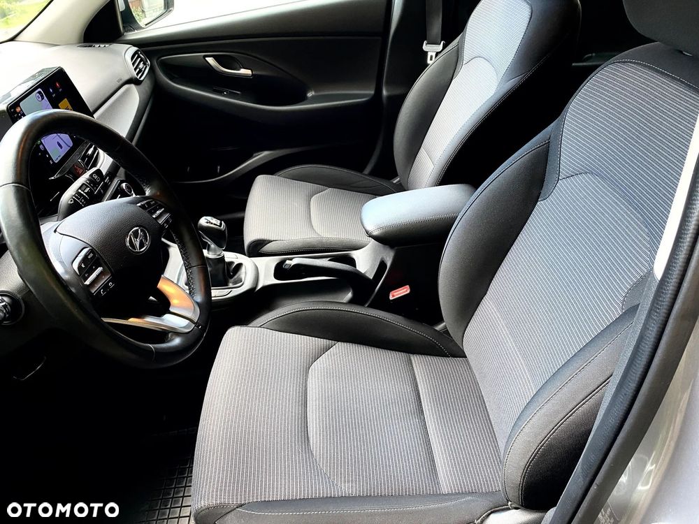 Hyundai i30 - 22