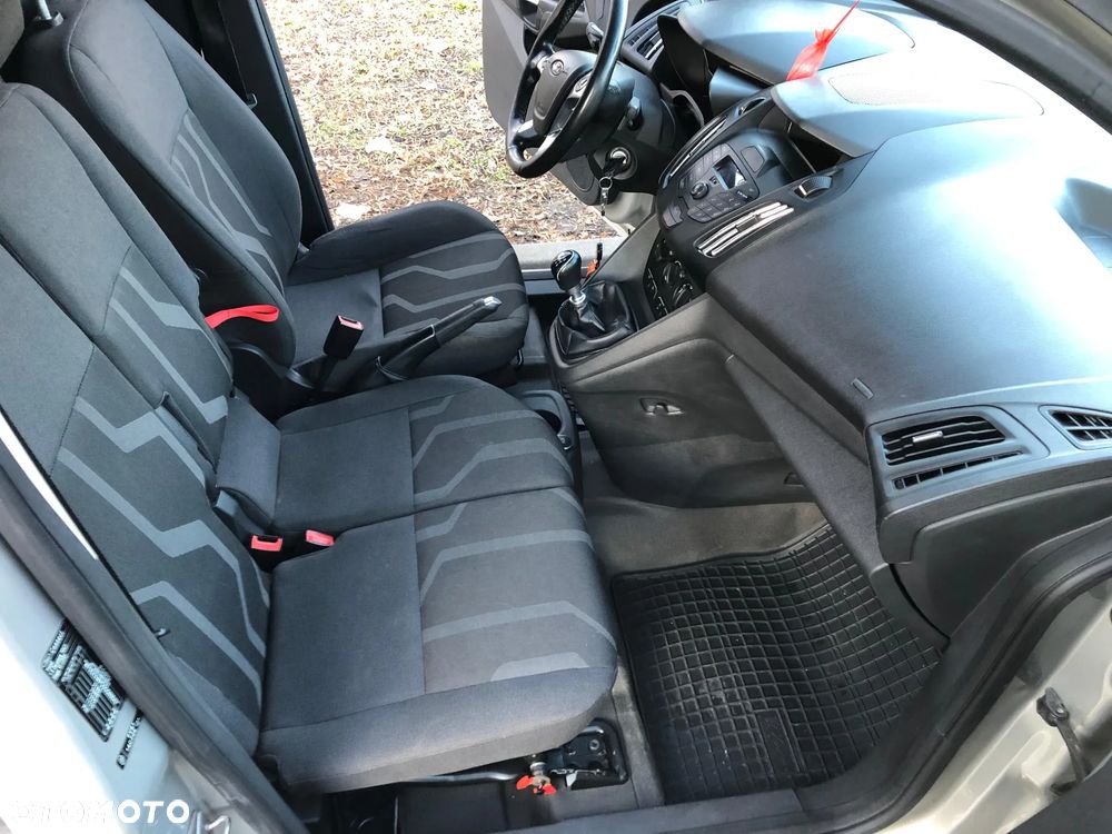 Ford transit connect - 10