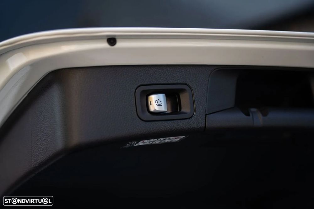 Mercedes-Benz C 300 de AMG Line - 37