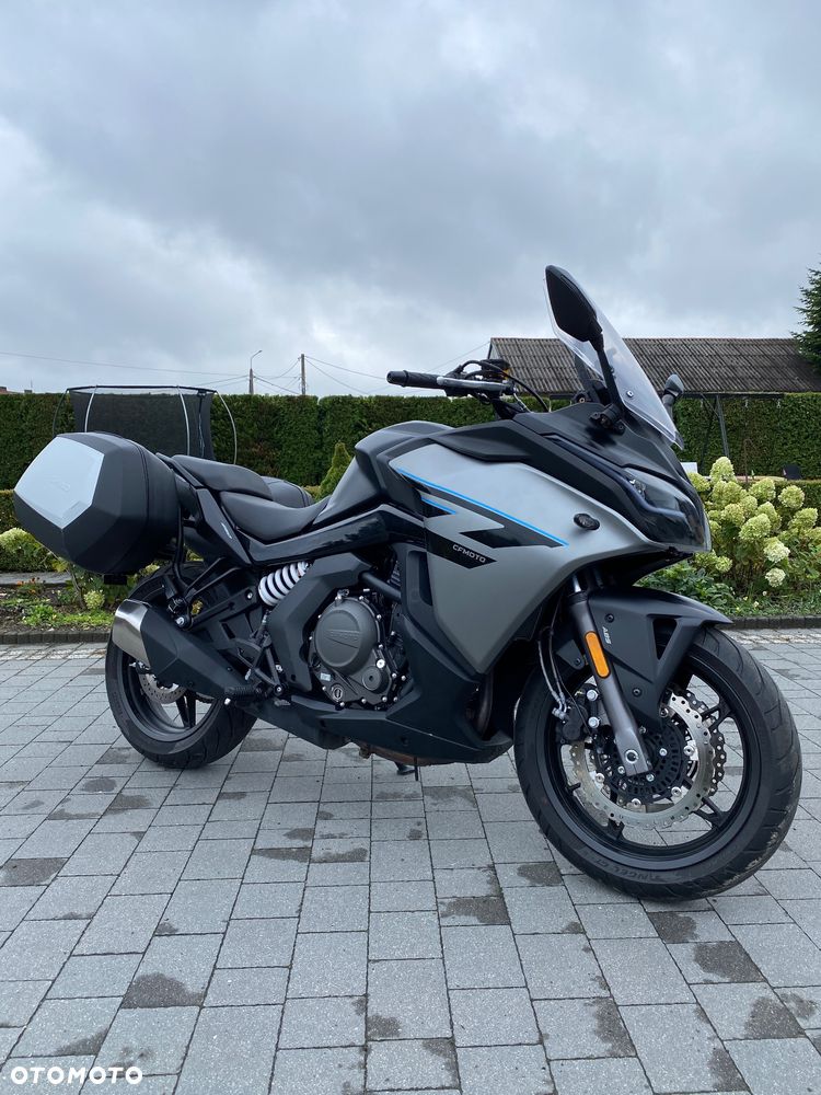 CFMoto 650 MT - 7