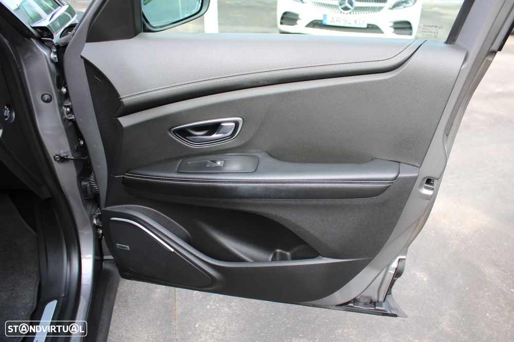 Renault Scénic dCi 110 FAP EDC Bose Edition - 54