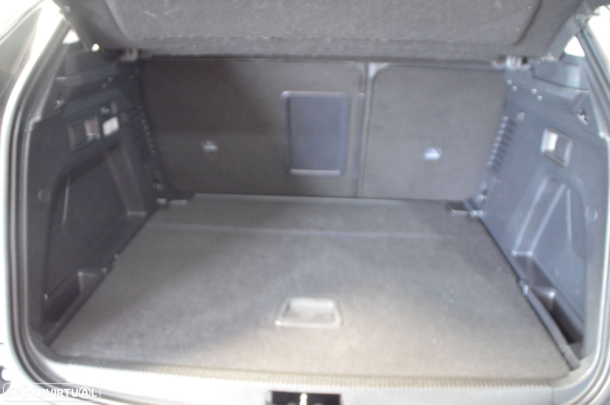 Peugeot 3008 PureTech 130 Stop & Start Allure - 22