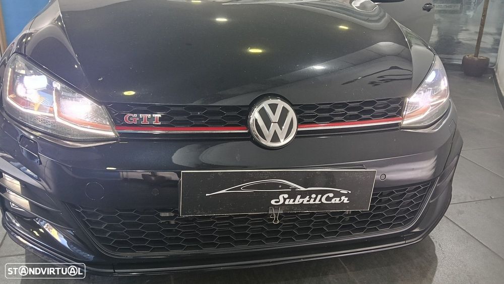 VW Golf 2.0 TSI GTI DSG Performance - 24