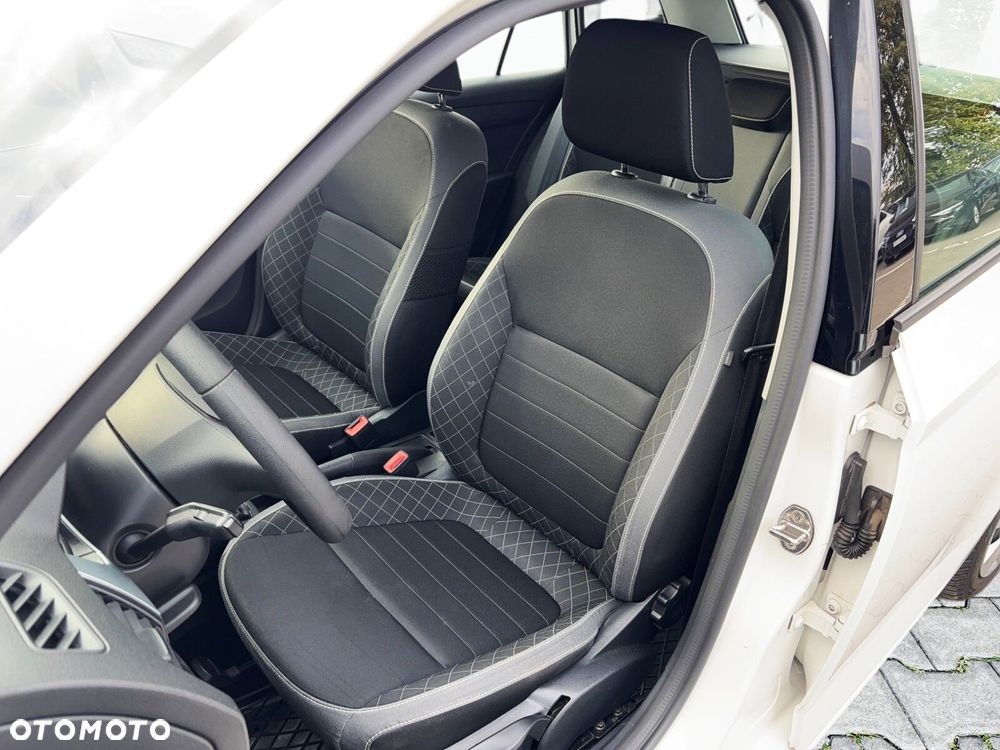 Skoda Fabia 1.0 TSI Ambition - 12