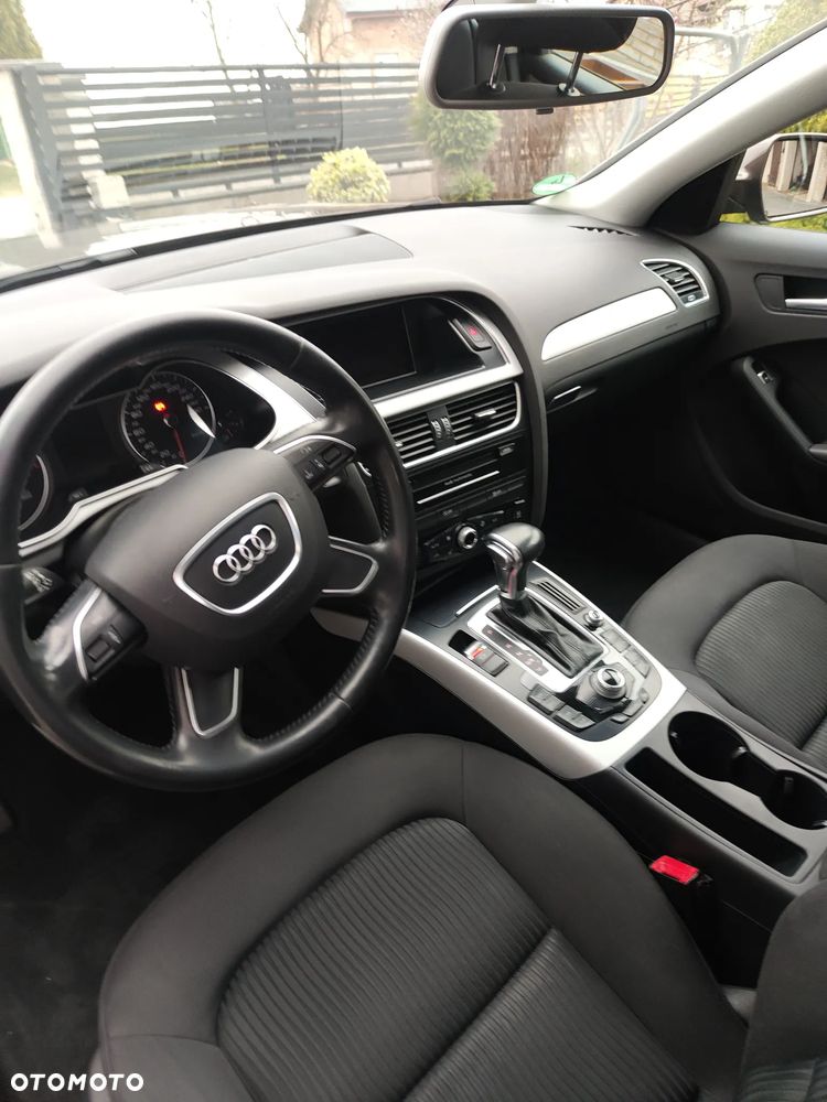Audi A4 Avant 2.0 TDI DPF multitronic Ambiente - 8