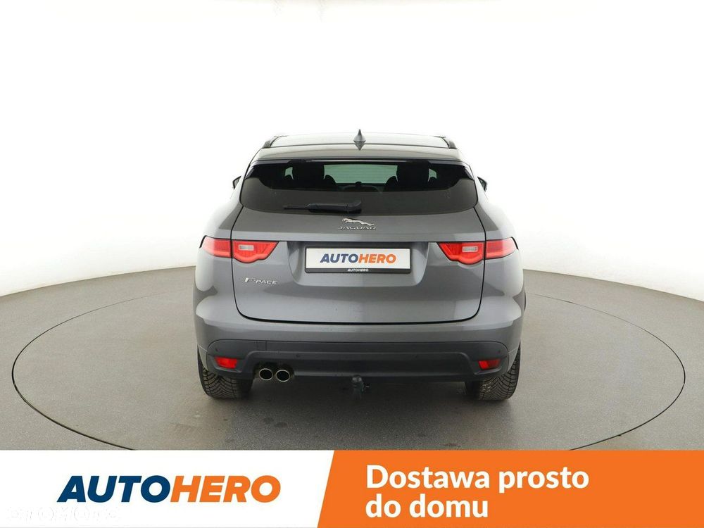 Jaguar F-Pace 2.0 i4D AWD R-Sport - 6