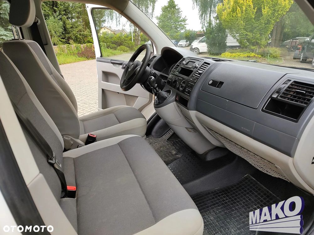 Volkswagen Transporter T5 - 16