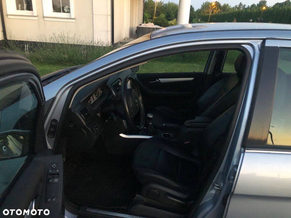Mercedes-Benz Klasa B 150 BlueEFFICIENCY - 17