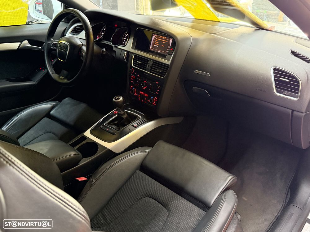 Audi A5 2.0 TDI S-line - 8