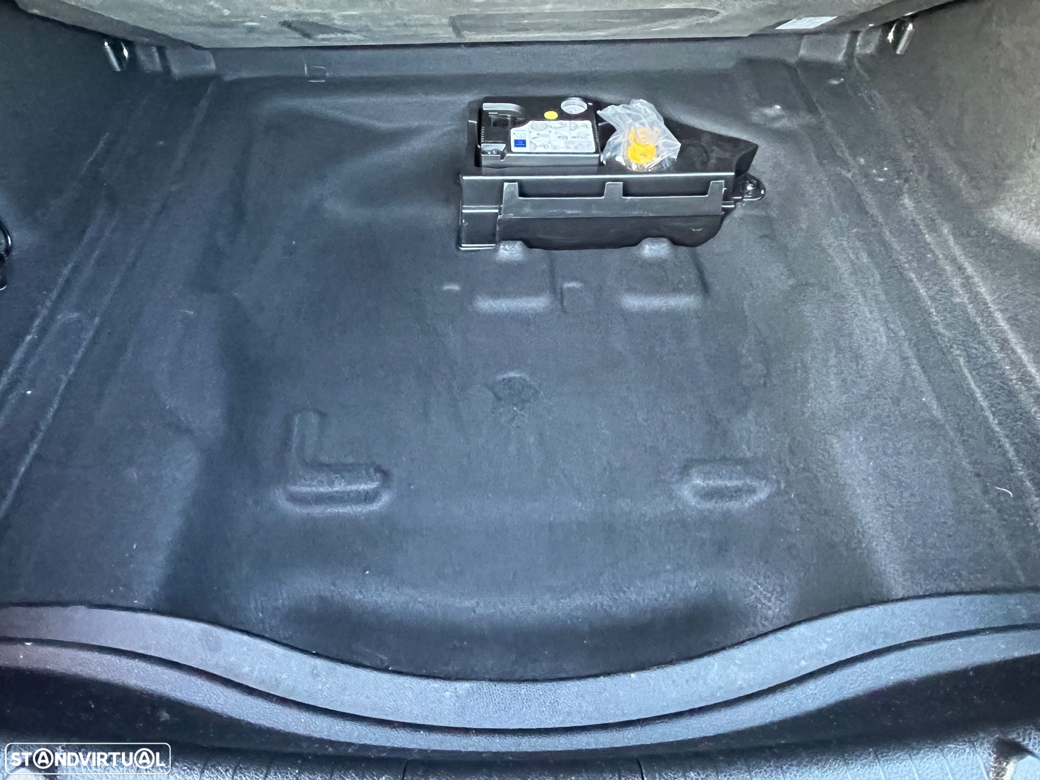 Mercedes-Benz CLA 180 d AMG Line - 39