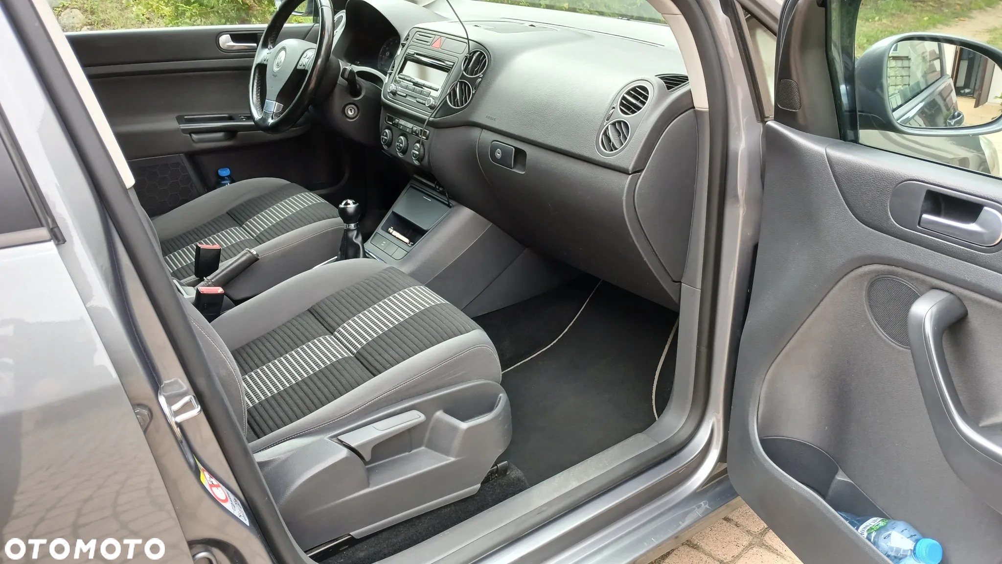 Volkswagen Golf Plus - 8