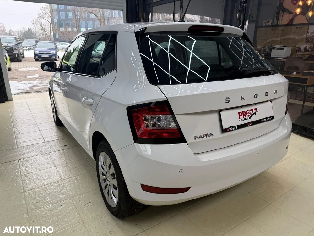 Skoda Fabia 1.0 TSI 95 CP Ambition - 4