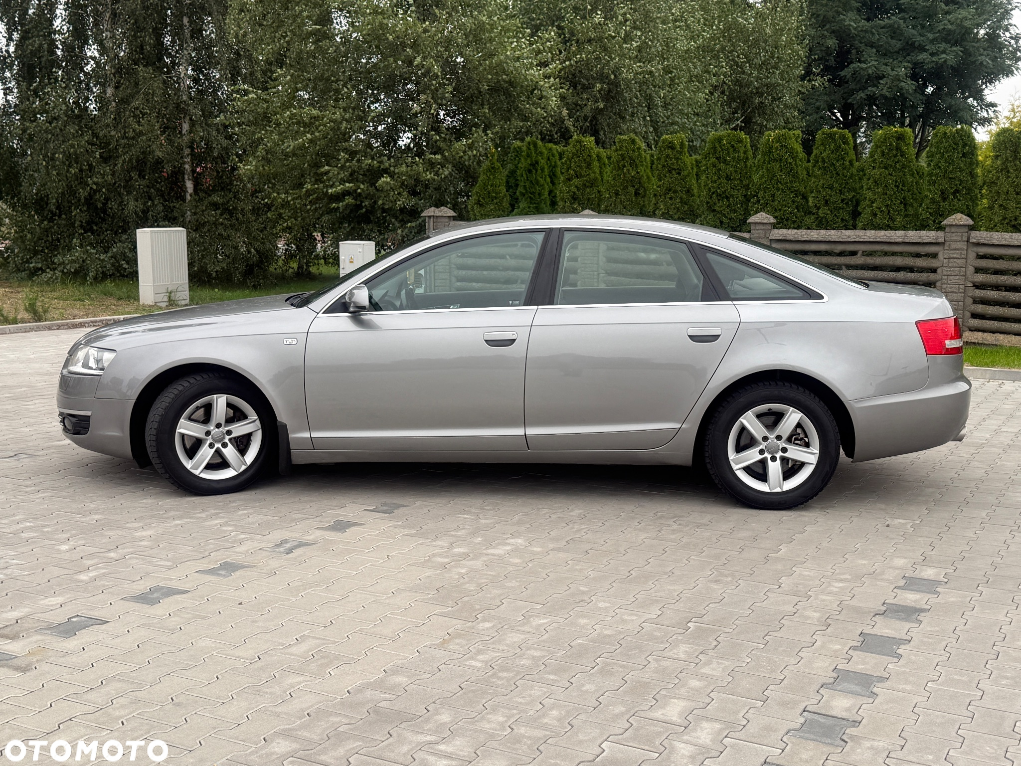Audi A6 2.4 - 14