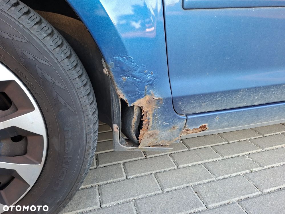 Ford Focus Trend - 2
