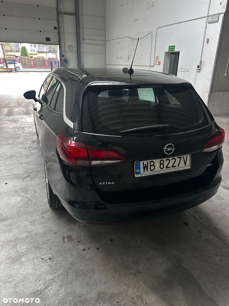 Opel Astra 1.6 CDTI Sport - 3