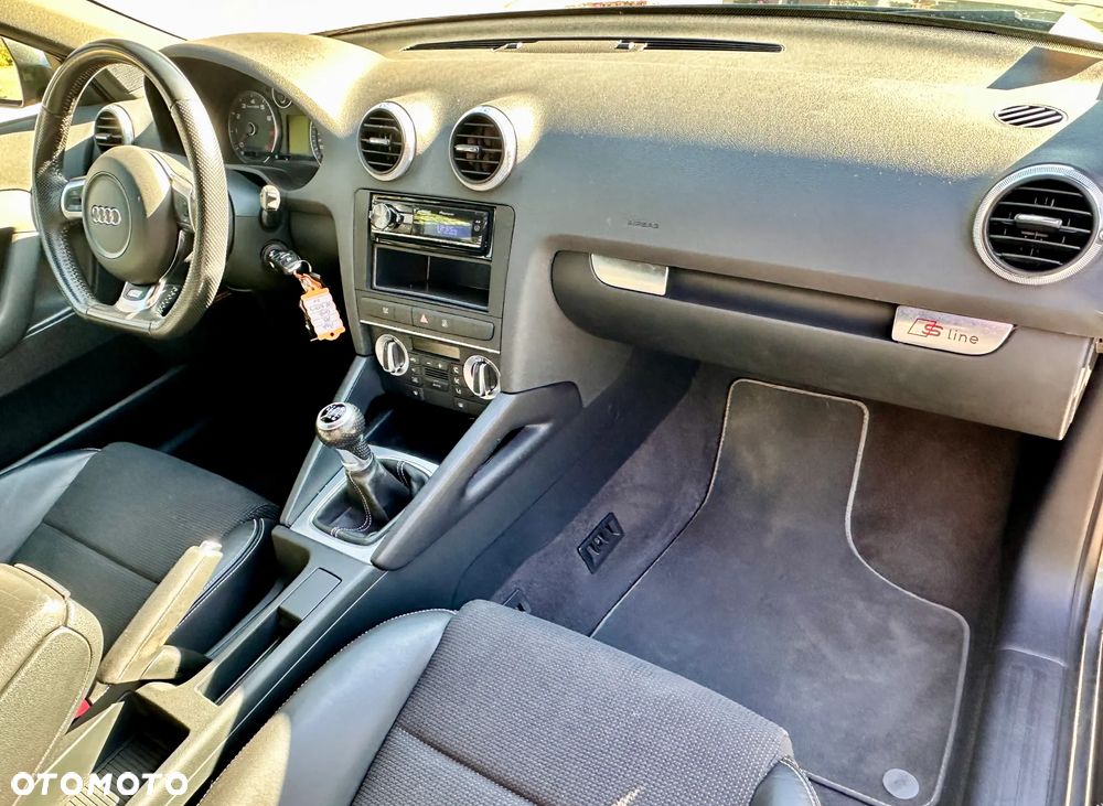 Audi A3 Sportback 1.8 TFSI S line Sportpaket - 23