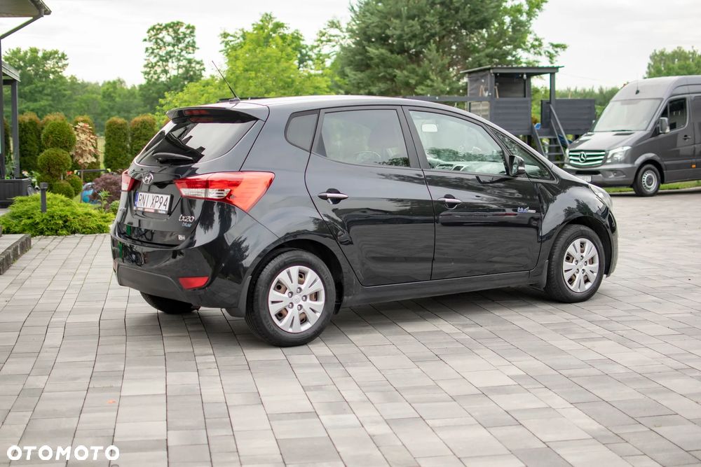Hyundai ix20 - 17